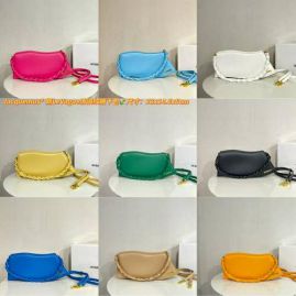 Picture of Jacquemus Lady Handbags _SKUfw151441226fw